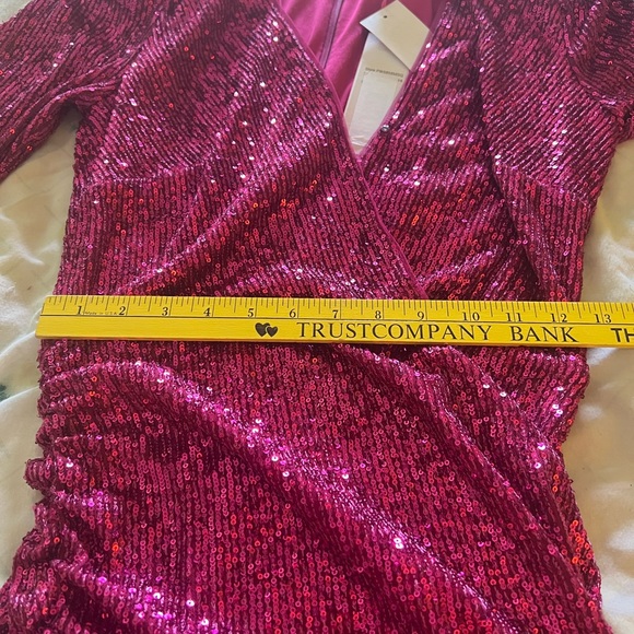 Parker pink sequined dress - Picture 9 of 17